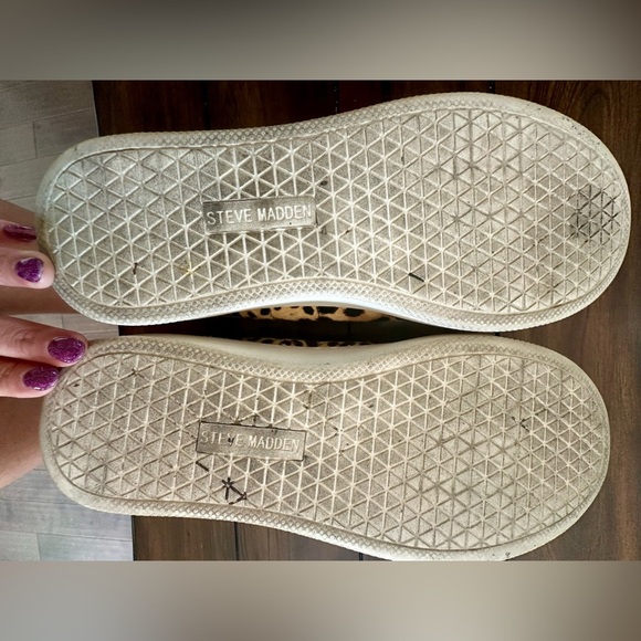 Steve Madden Leopard Print Sneakers Size 7 - Picture 3 of 4